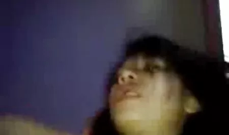 શૈલી સોનેરી doggy નકલી શોધવા માટે porn લોડો