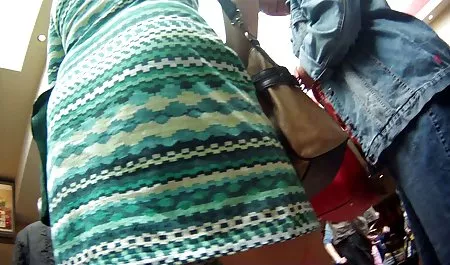હોટ જુઓ Giga porn છોકરી બંધ બતાવે છે તેના સેક્સી ગાંડ વેબકેમ