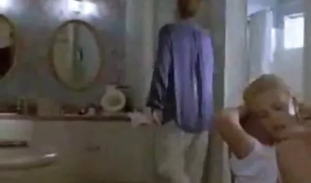 Bettina - google porn શિક્ષણ માટે રાઈડ લાકડી - બ્લેક